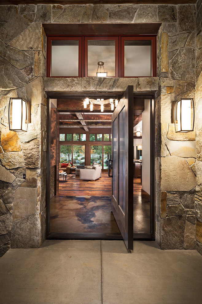Entryway - rustic entryway idea