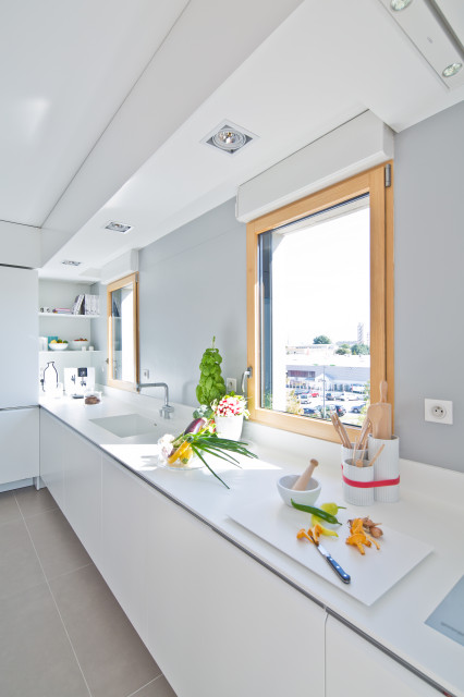Architecte Natacha Peruccio contemporary-kitchen