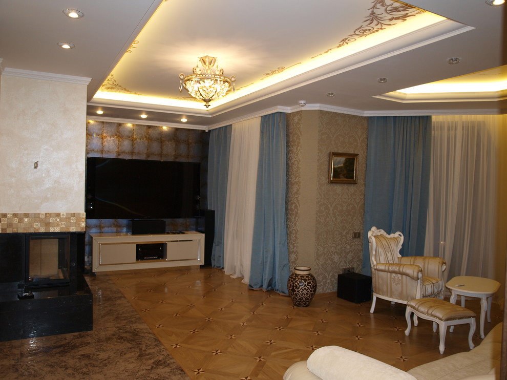 Дом на склоне холма