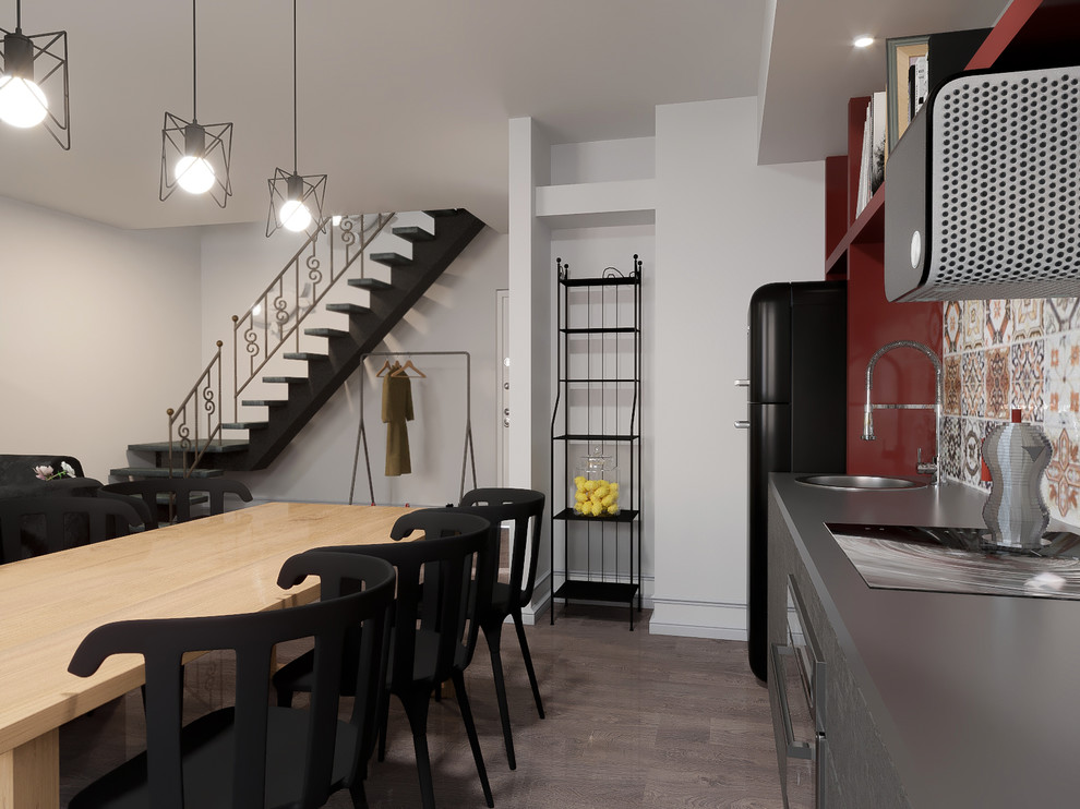 Небольшая квартира с очень ограниченным бюджетом в 2 яруса в Краснодаре