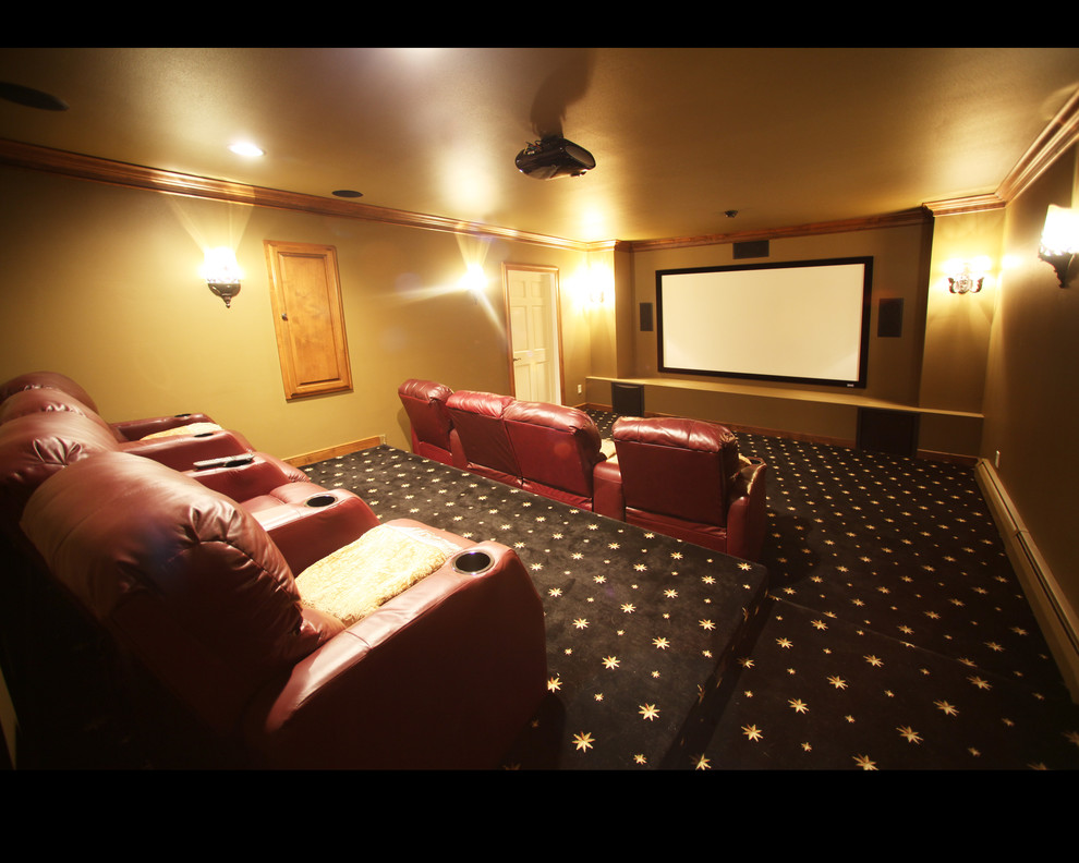 This is an example of a traditional home theatre in Milwaukee.