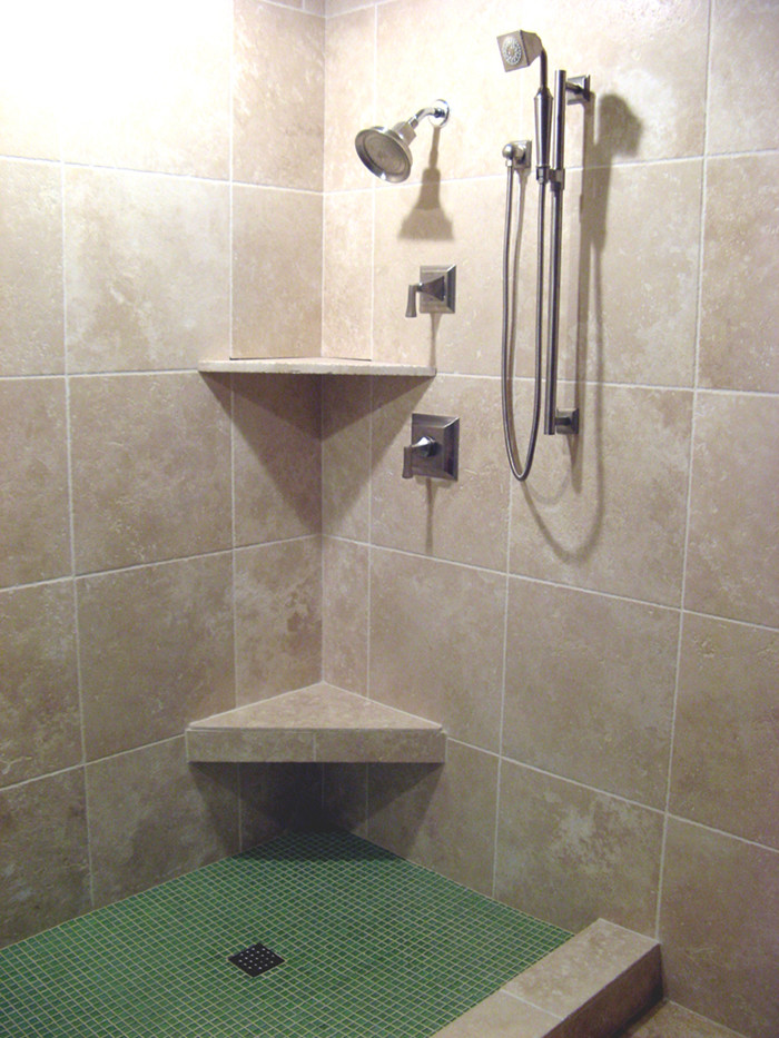 Exempel på ett badrum