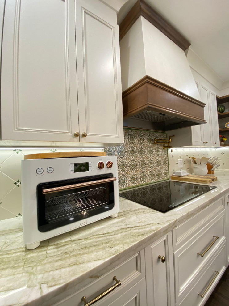 Bellucy kitchen