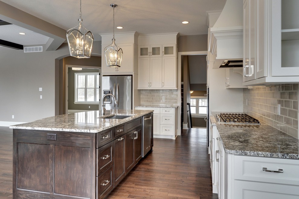 Example of a transitional kitchen design in Minneapolis