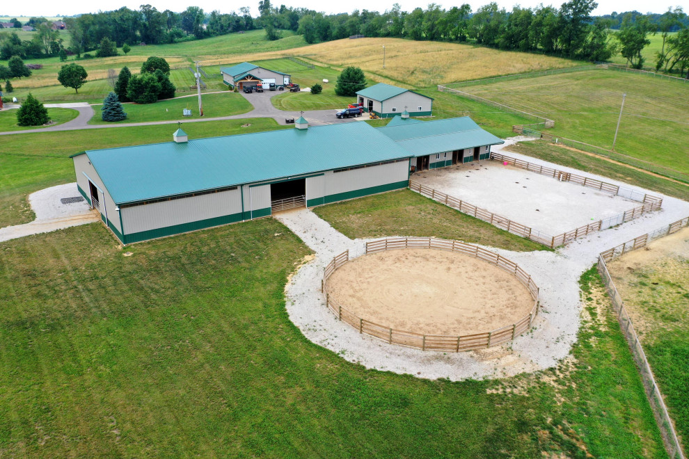 Hinderer Riding Arena