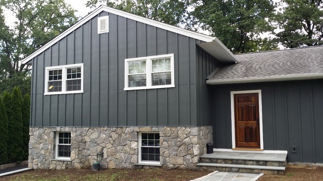 Iron Grey Harpanel Board And Batten Iron Grey Harpanel Board And Battentraditional Exterior Bridgeport