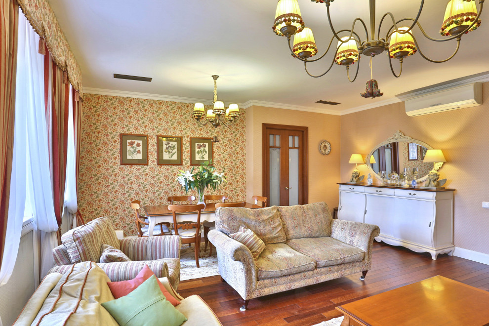 Трехкомнатная квартира на Петергофском