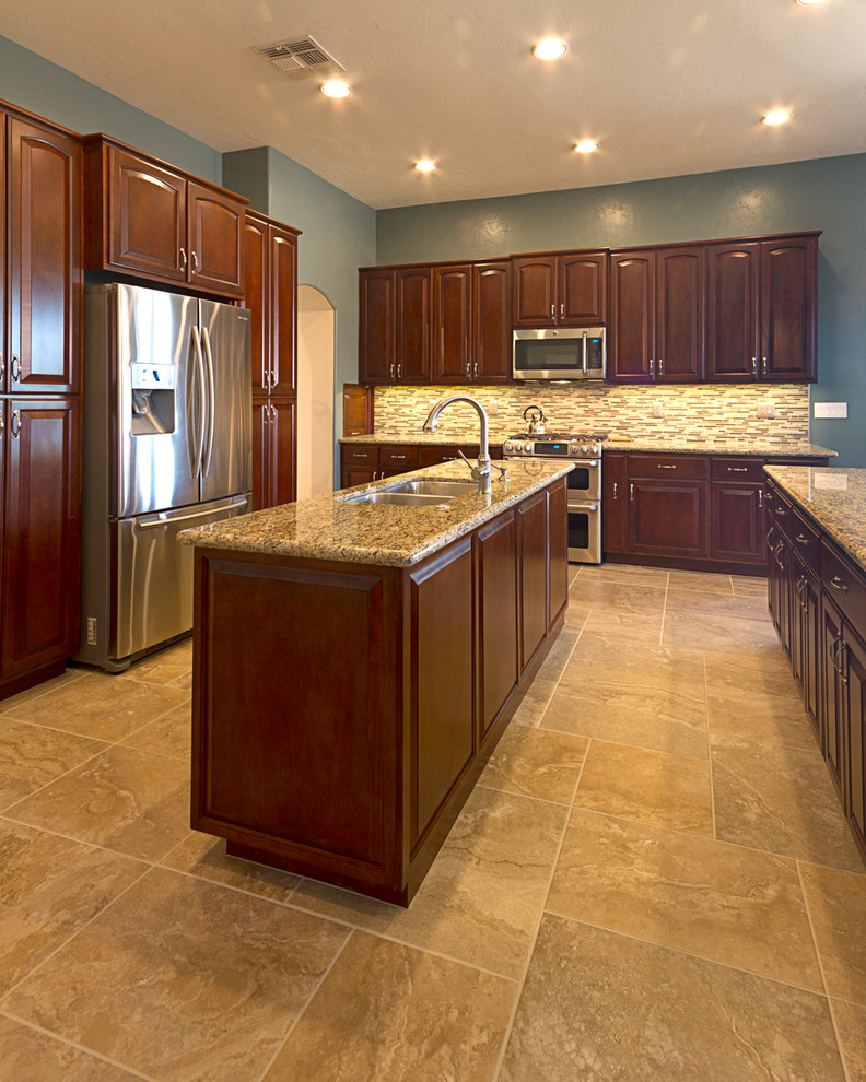 Inspiration for a transitional home design remodel in Phoenix