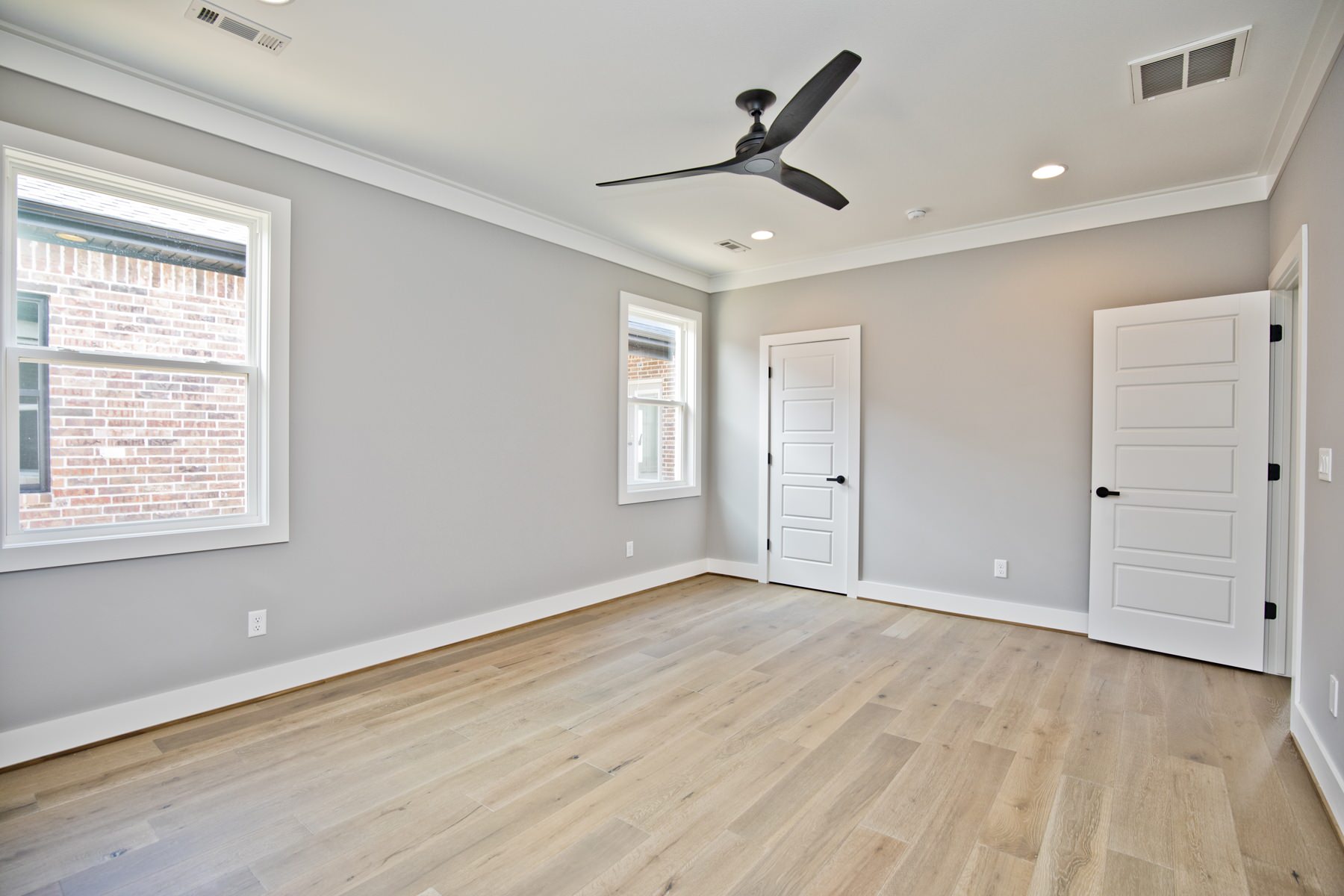 SV844_ 5205 S Brookmere St
