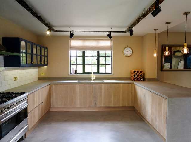 Diesel House industrial-kitchen