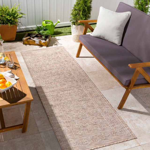 Pasadena Indoor/Outdoor Area Rug Transitional Outdoor Rugs by