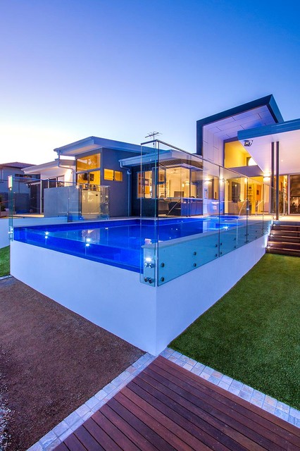 Carindale - A Splash of Golf? trendy-pool