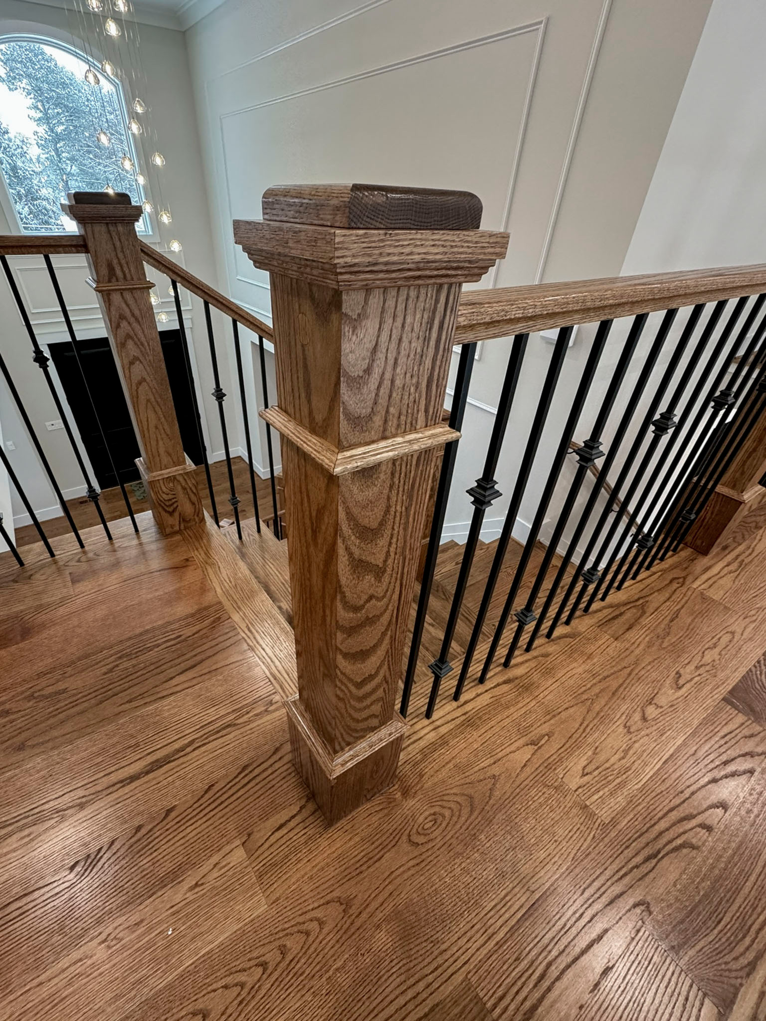 117_Distinct Oak Staircase with Iron Balusters & Oak Rail Profile, Chantilly VA