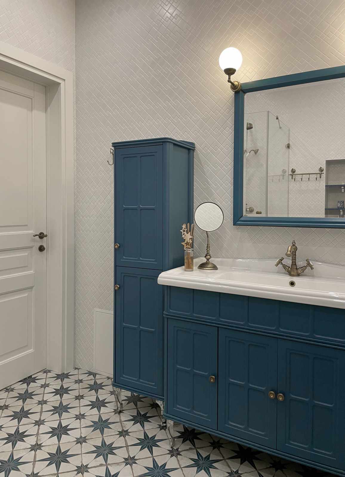 Колониальный фасон