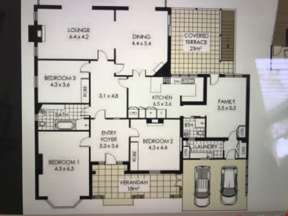 Awkward kitchen layout - need help with ideas please :) | Houzz AU