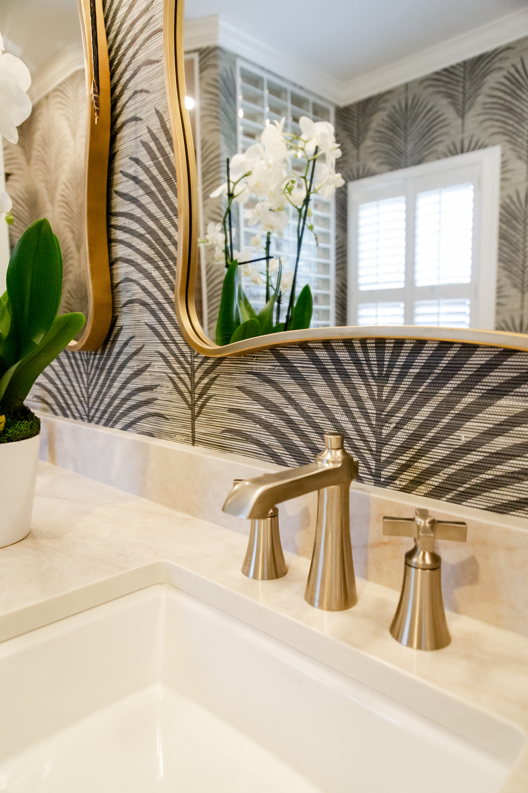 Cross handle faucets