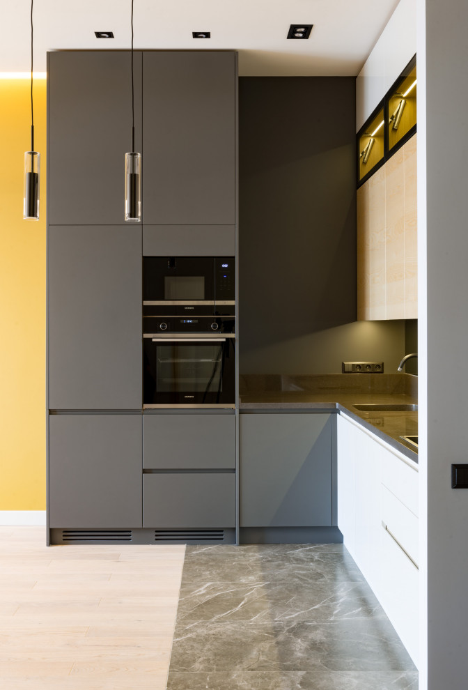 Шкафы и тумбы