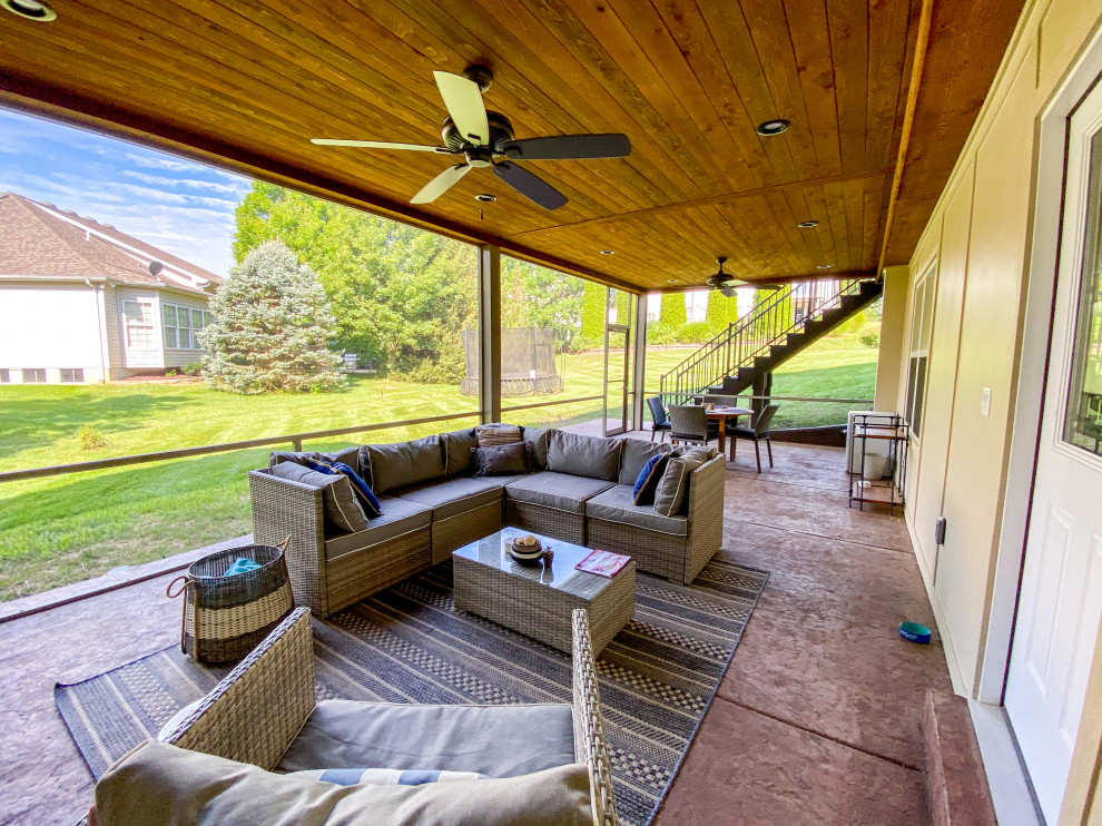 Open Deck with a Screen Room Below - Deck - St Louis - by Heartlands ...