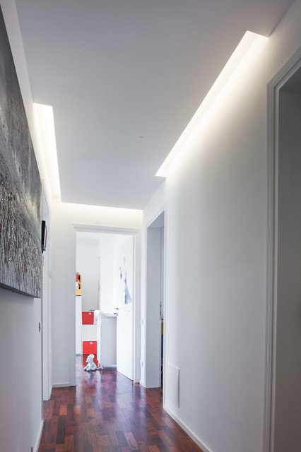 C House contemporary-hall