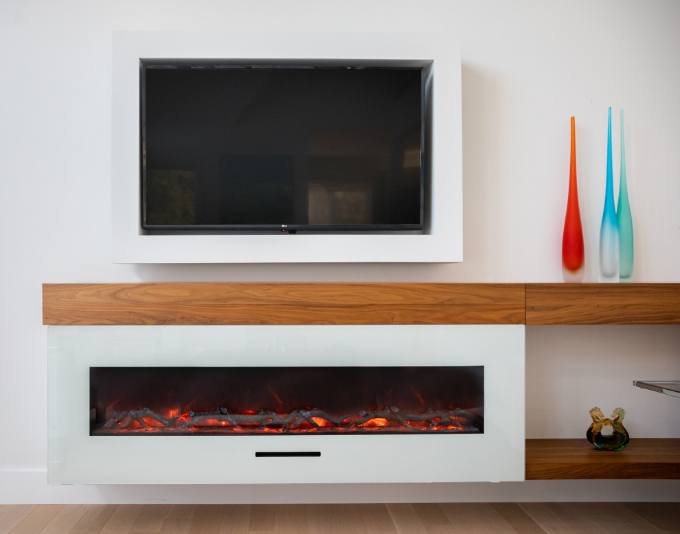 Modern fireplace