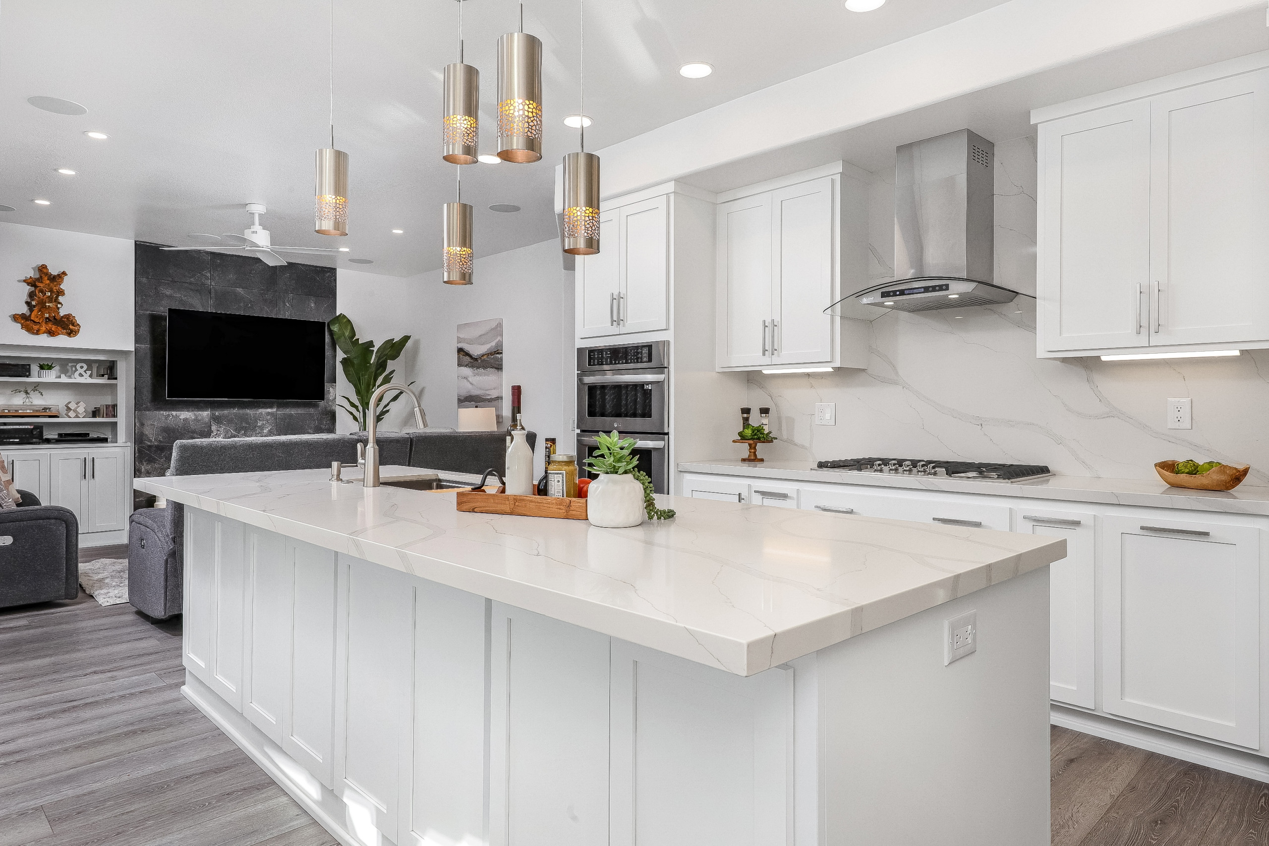 Custom Kitchen Remodel with White Shaker Cabinetry, Grey Veined Quartz and Conte