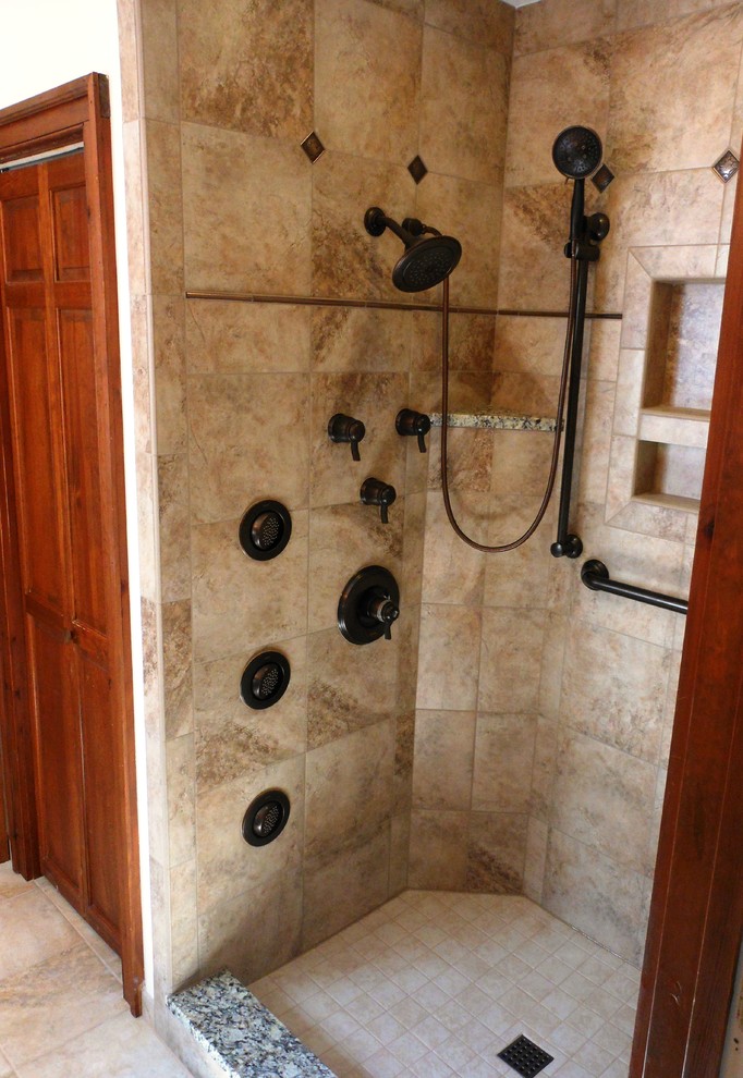 Bathroom - mid-sized rustic master beige tile porcelain tile bathroom idea