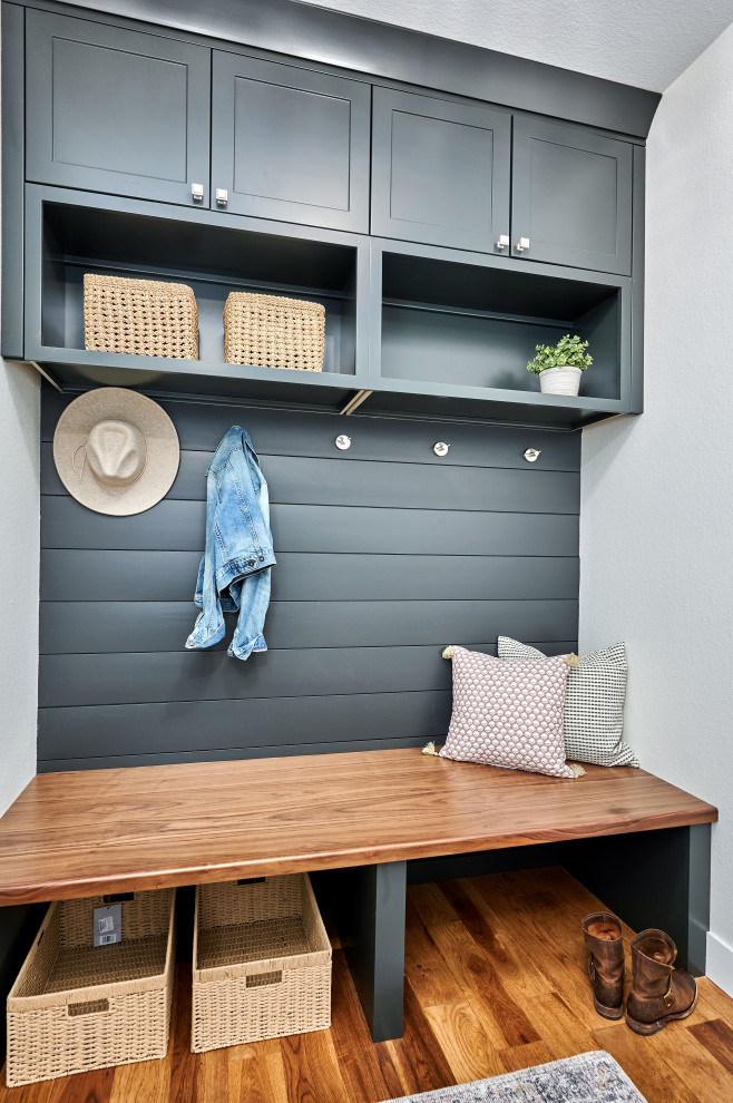 Inspiration for a transitional home design remodel in Denver