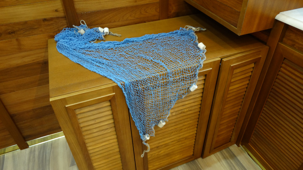 Проект лоджии в стиле интерьера яхты