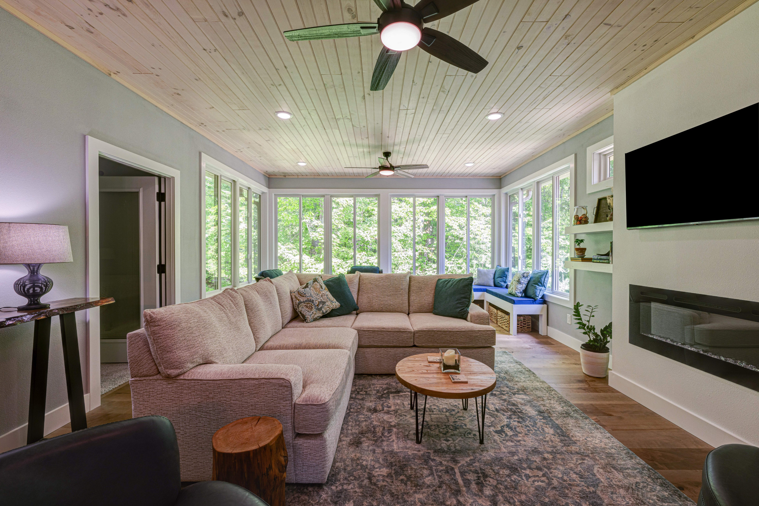 67 Cedar Ridge Court - Sunroom