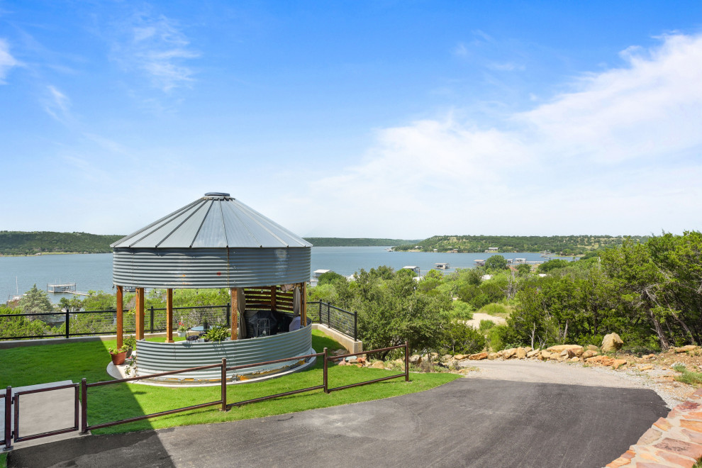 Hillside Lake View Home