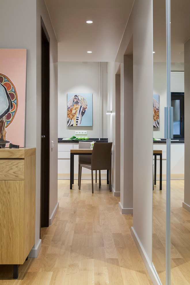 Дизайн-проект интерьера двухкомнатной квартиры 58,2 кв. м в чертежах: