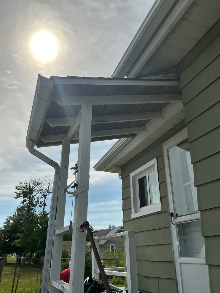 Gibbstown, Rear Deck