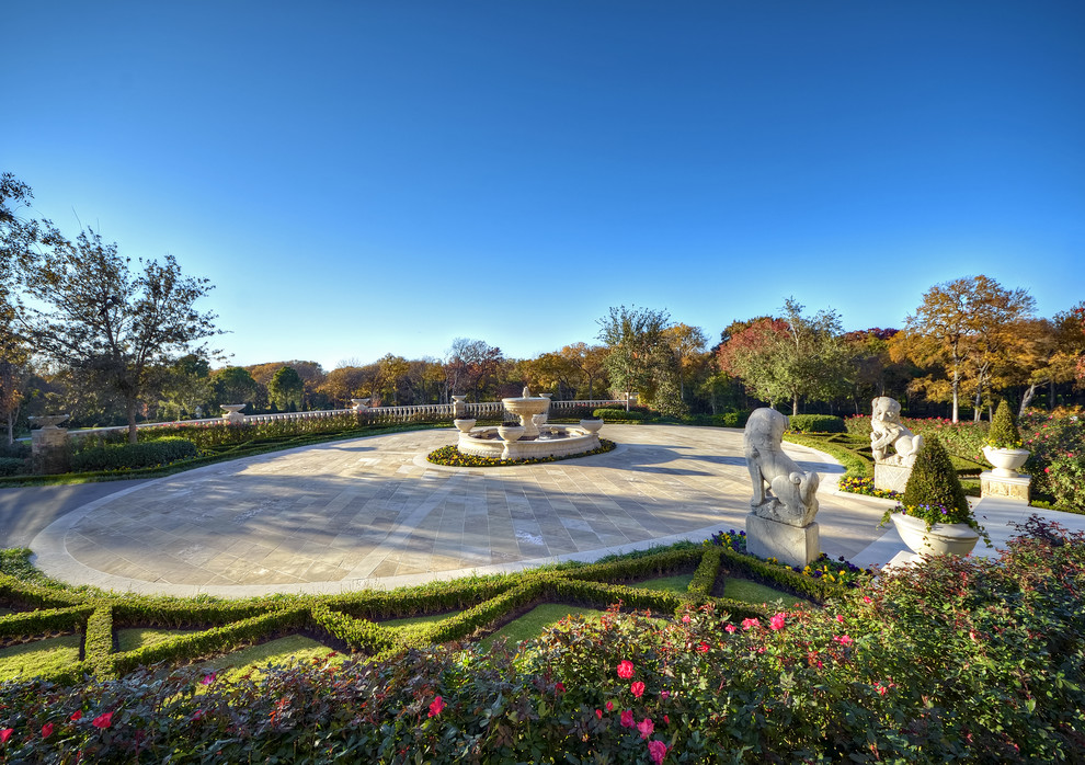 Design ideas for a traditional formal garden in Dallas.