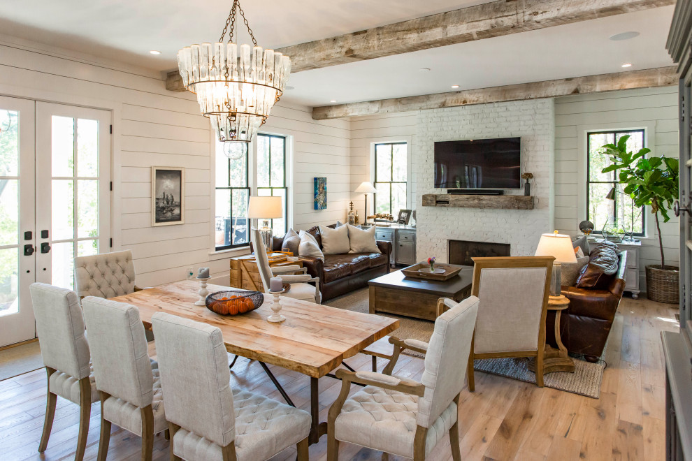This is an example of a large farmhouse living room in Atlanta.