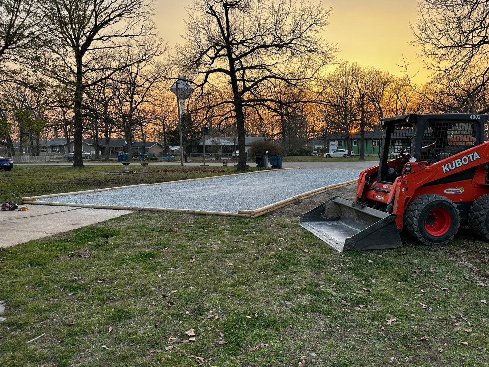 Machinery & Hauling