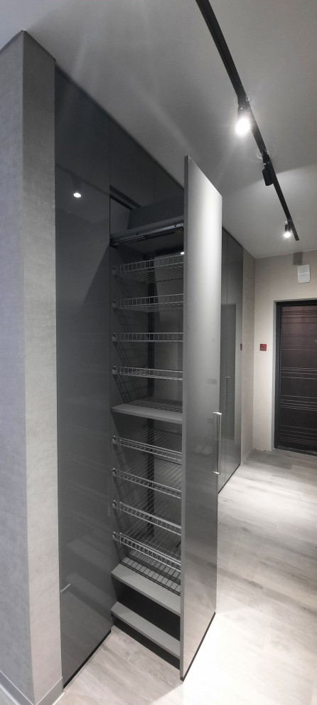 Шкаф в прихожую (Авторское решении от компании АТИКА)