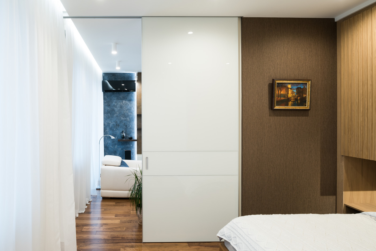 Квартира Ленинский. Контрастный минимализм