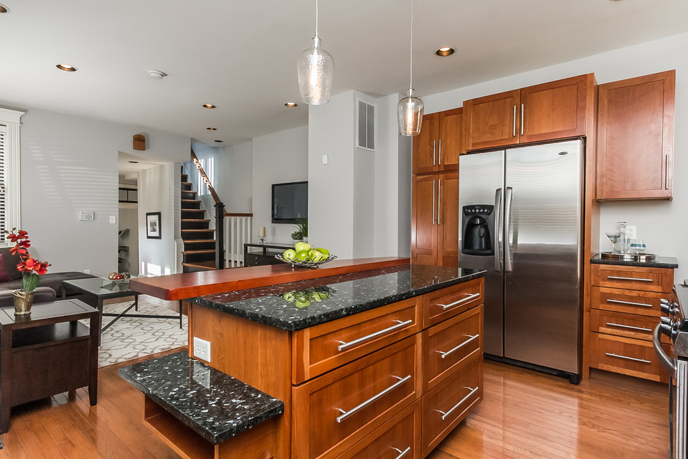 Kitchen - transitional kitchen idea in Baltimore
