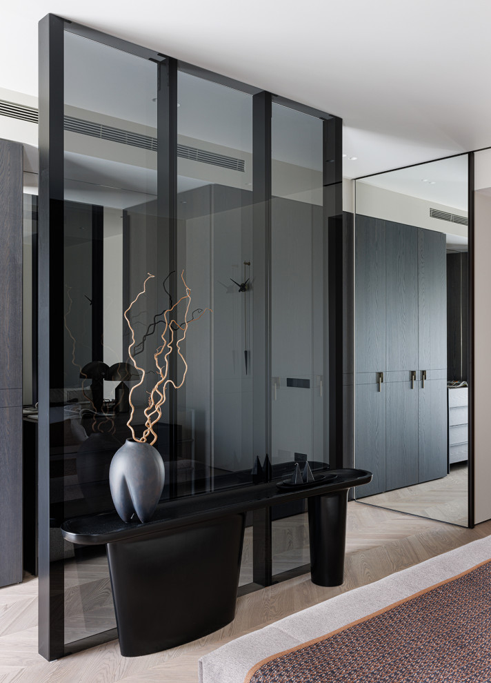 Монохромная квартира 90 м2 в центре Москвы