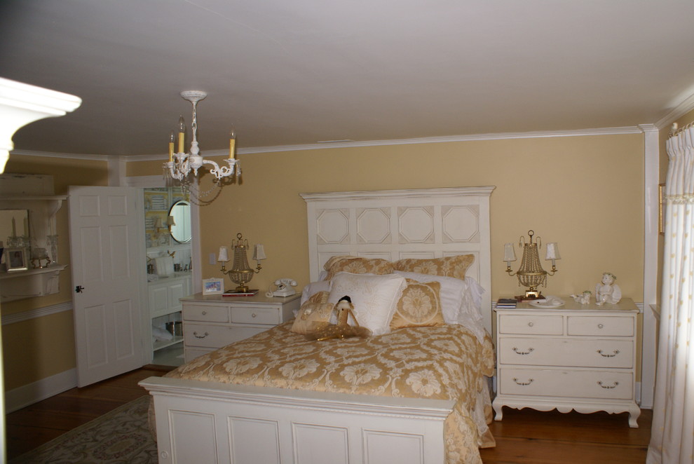 Country bedroom in Portland Maine.
