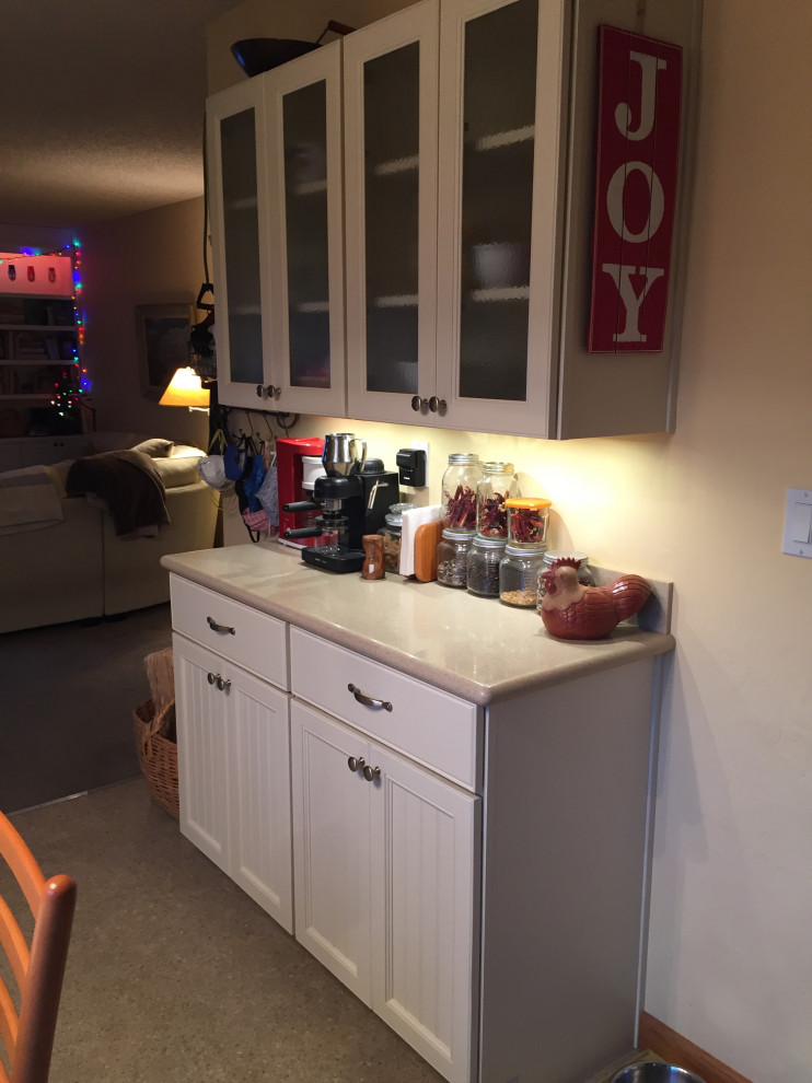 Rosemary Sprig & White