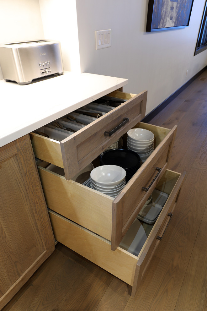 Kitchen - rustic kitchen idea in Vancouver