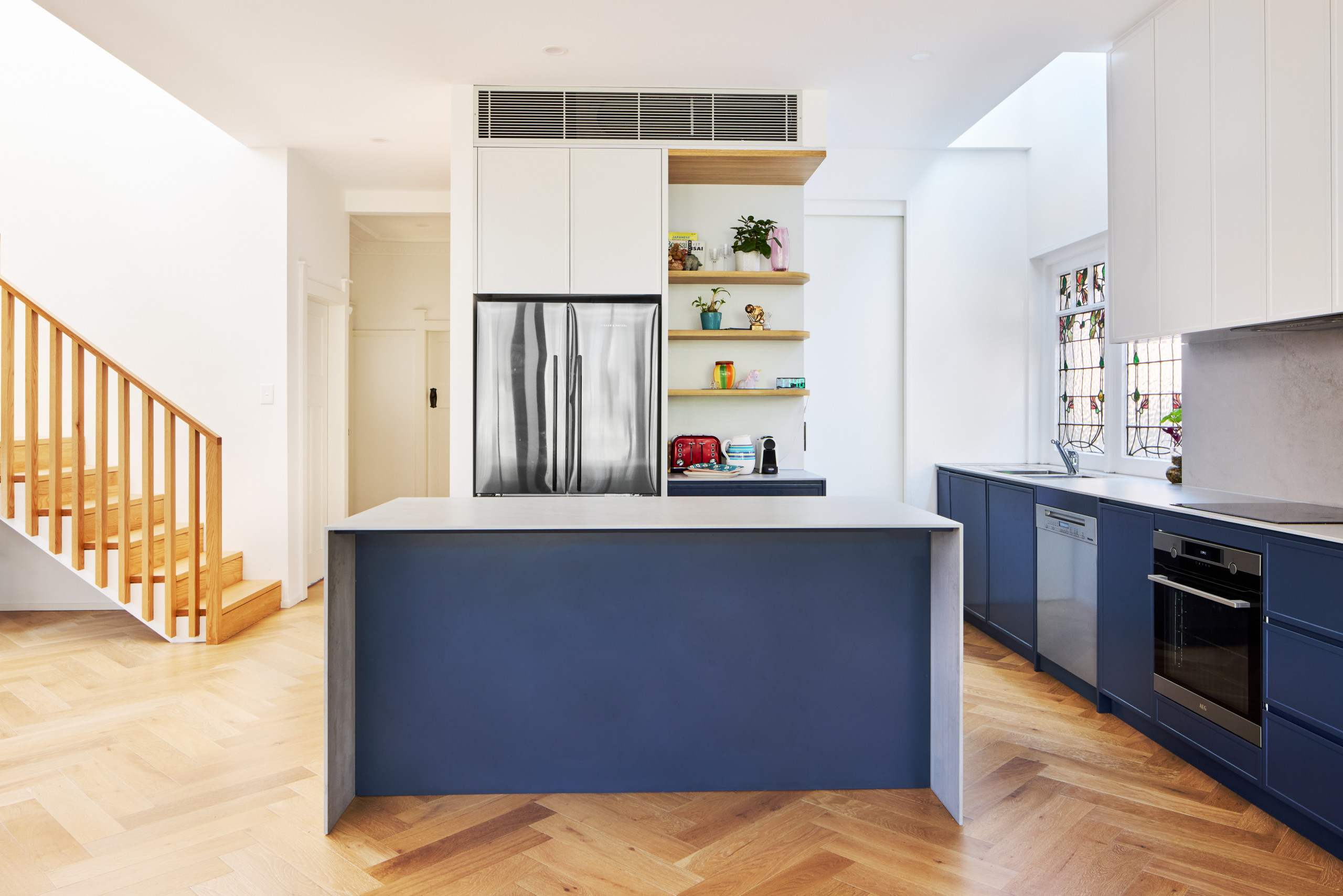 Rozelle Canvas House