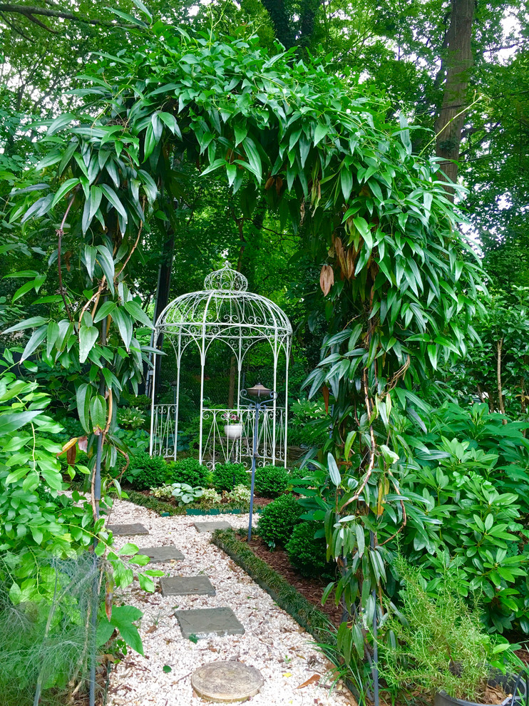 This is an example of a traditional garden in Charlotte.