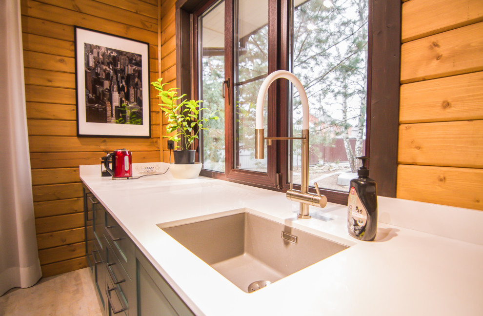 Темно-зеленая кухня в Подмосковье