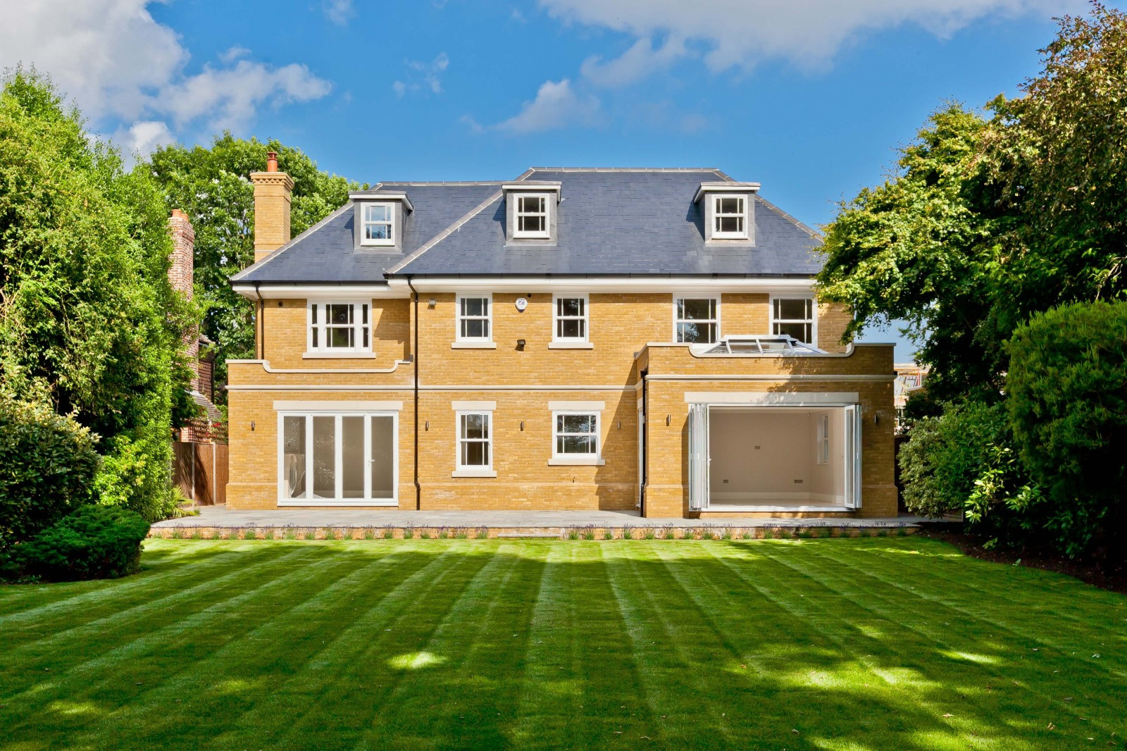 New Build_Walton on Thames