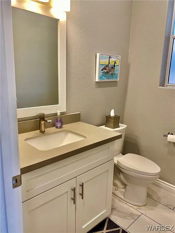 Clubhouse Drive Riverfront Custom 2