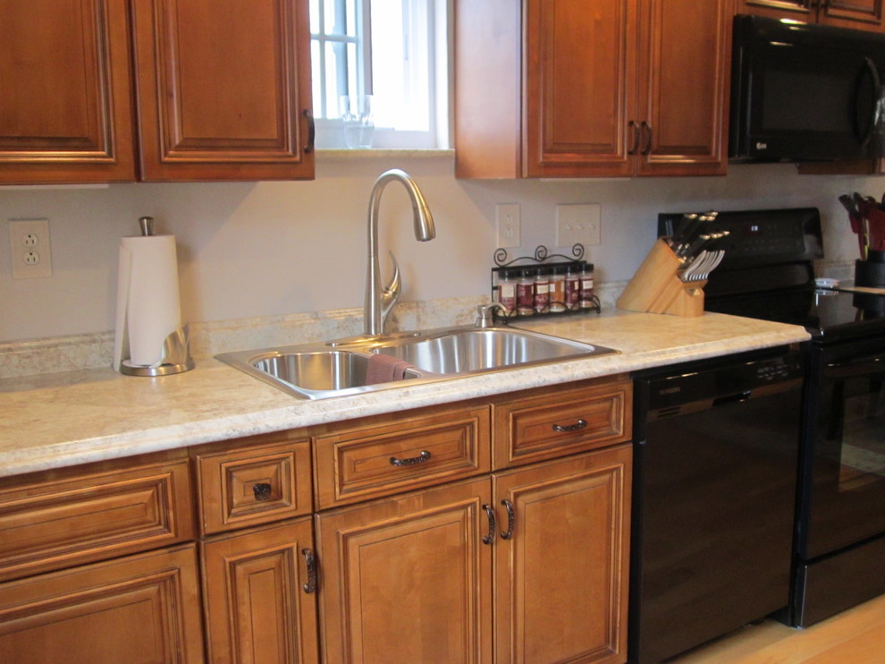Rustic Brown Kitchen Cabinets used to do a complete kitchen reno