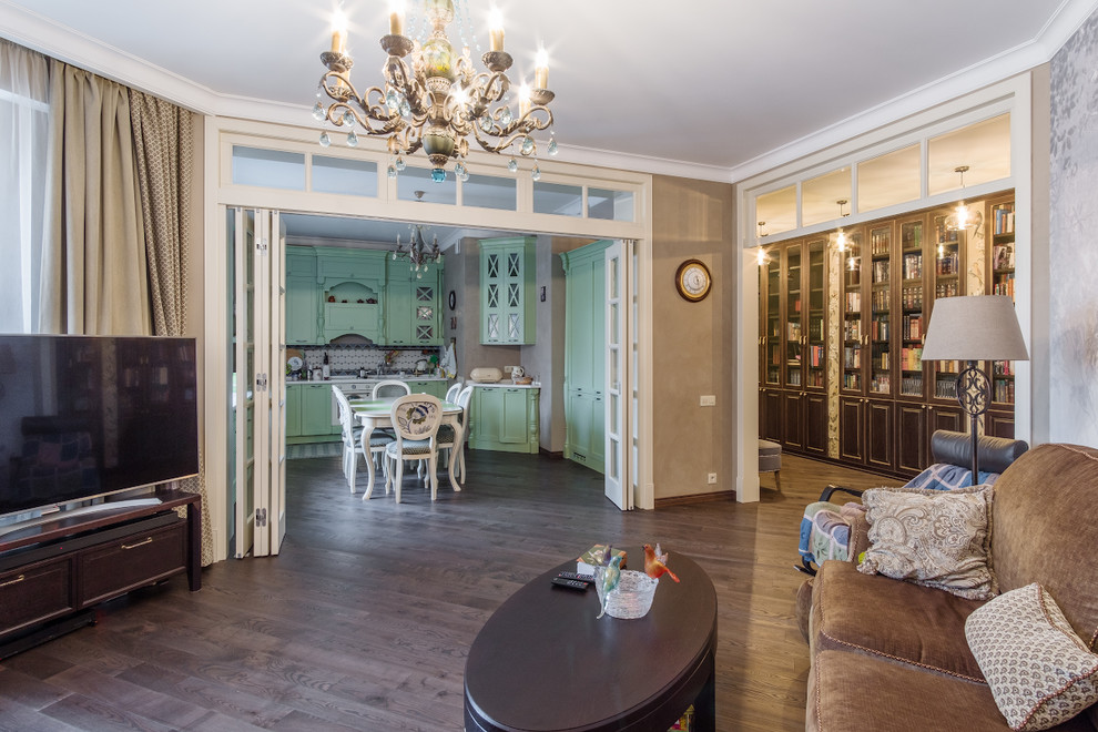 Интерьер с дверью-книжкой