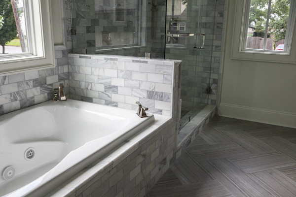 Design ideas for a transitional bathroom in New Orleans.